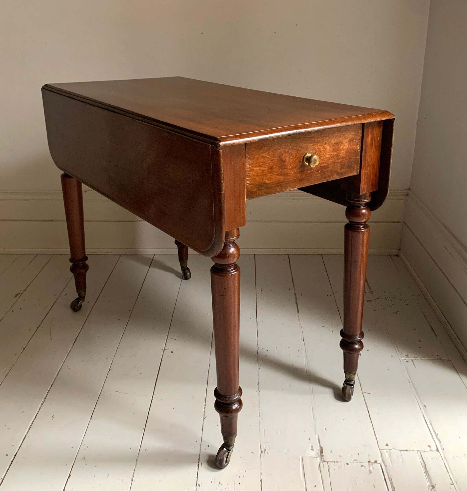 Antique Victorian Mahogany Pembroke Drop Leaf Table On Castors W/ Cutlery Drawer