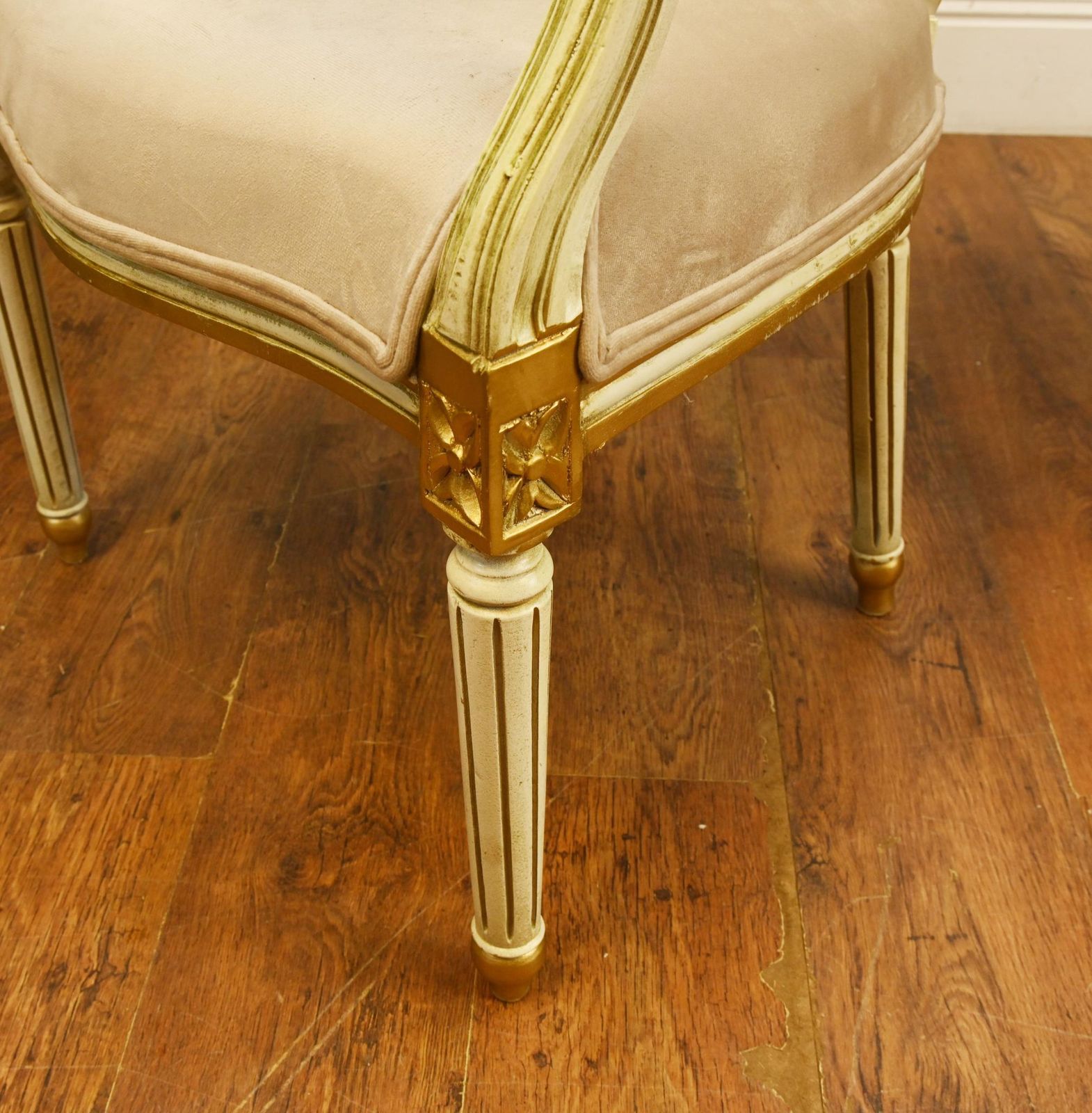 Set 14 French Louis XVI Dining Chairs Painted photo vinterior