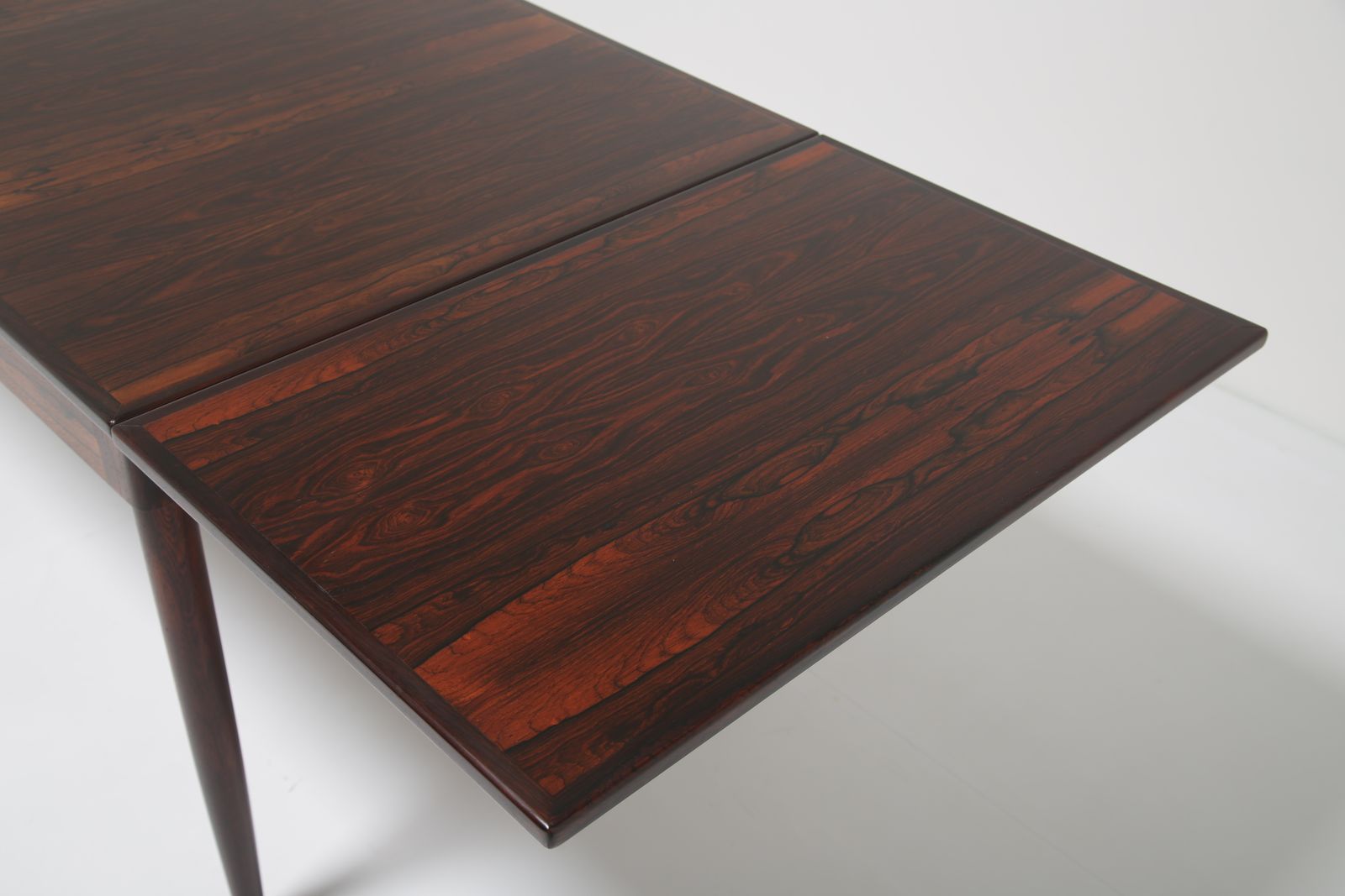 Niels Otto Møller Model 254 Dining Table: Minimalist, Extending In Rio Rosewood For J.L. Møllers, Denmark, 1960s photo furniture