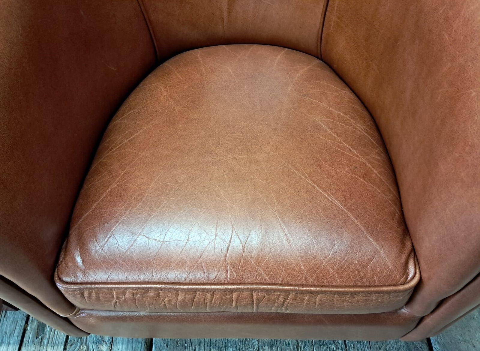 Pair Of Leather Tub Chairs, 1980s photo vintage