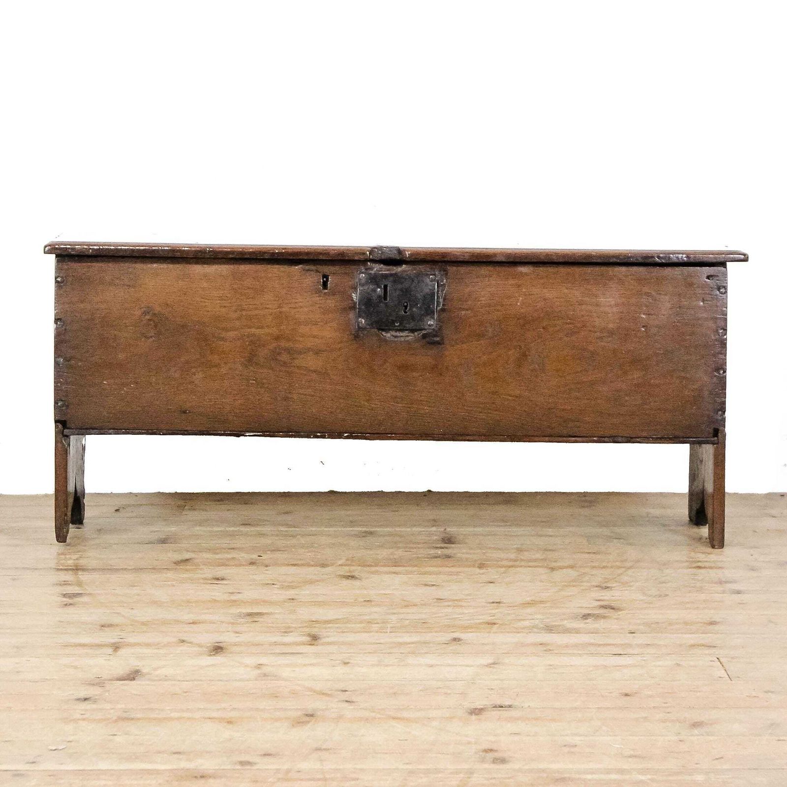 Antique Oak Sword Chest | Antique Furniture | Antique Trunk | Antique Storage | Antique Blanket Box | Welsh Antique