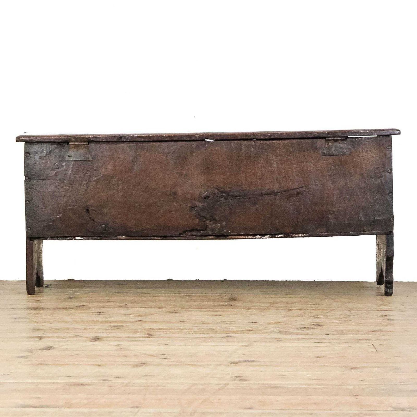 Antique Oak Sword Chest | Antique Furniture | Antique Trunk | Antique Storage | Antique Blanket Box | Welsh Antique photo vinterior