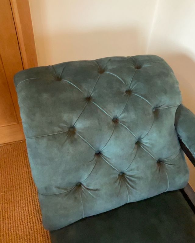 Jade Green Velvet Chaises Longues photo furniture