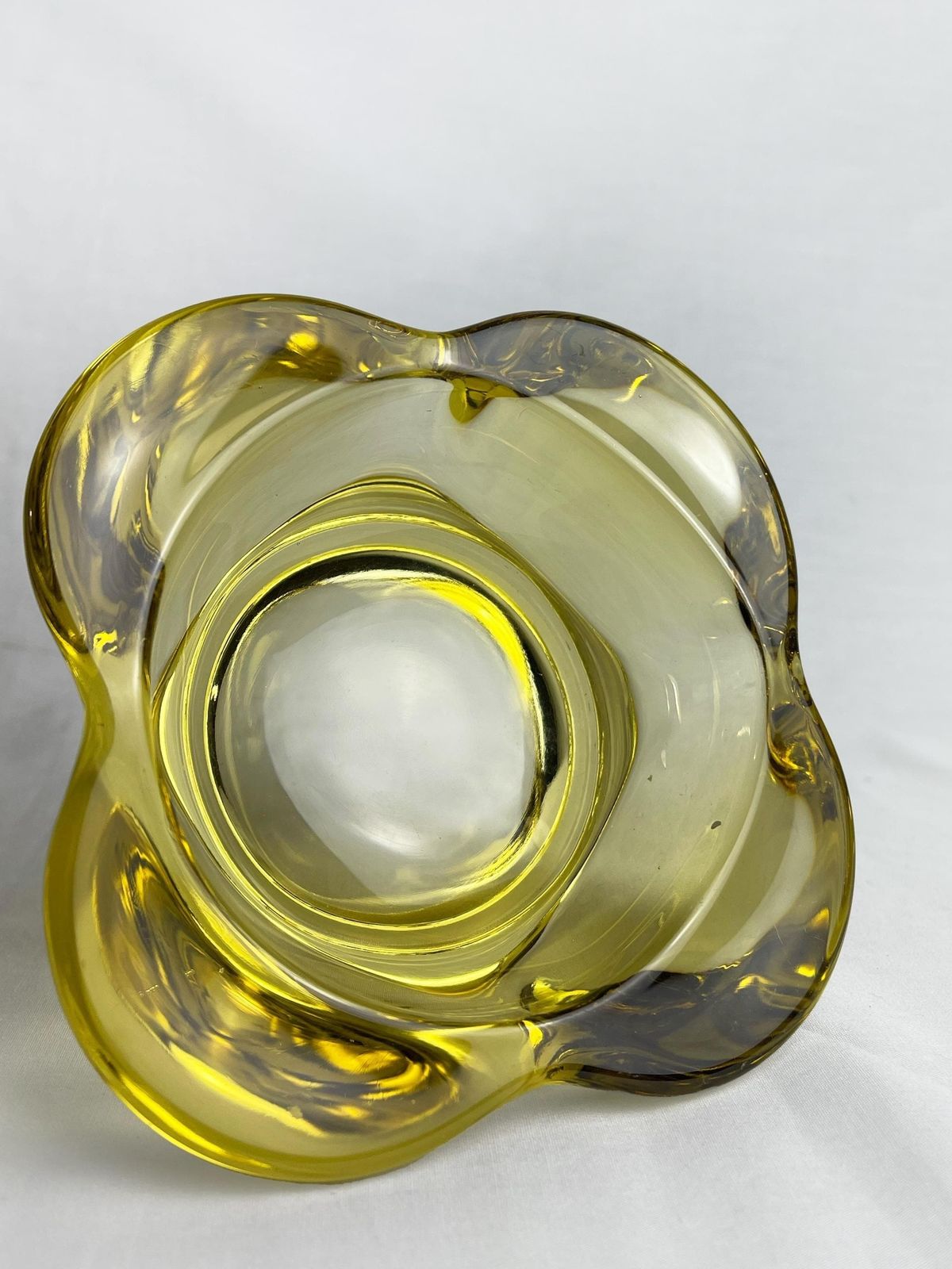Vintage Art Glass 1960s R Jurnikl Rosice Sklo Yellow Bowl Pattern 1175 Bohemian, Retro Art Glass Bowl, Czech Vintage Glass, Bright Yellow photo vintage