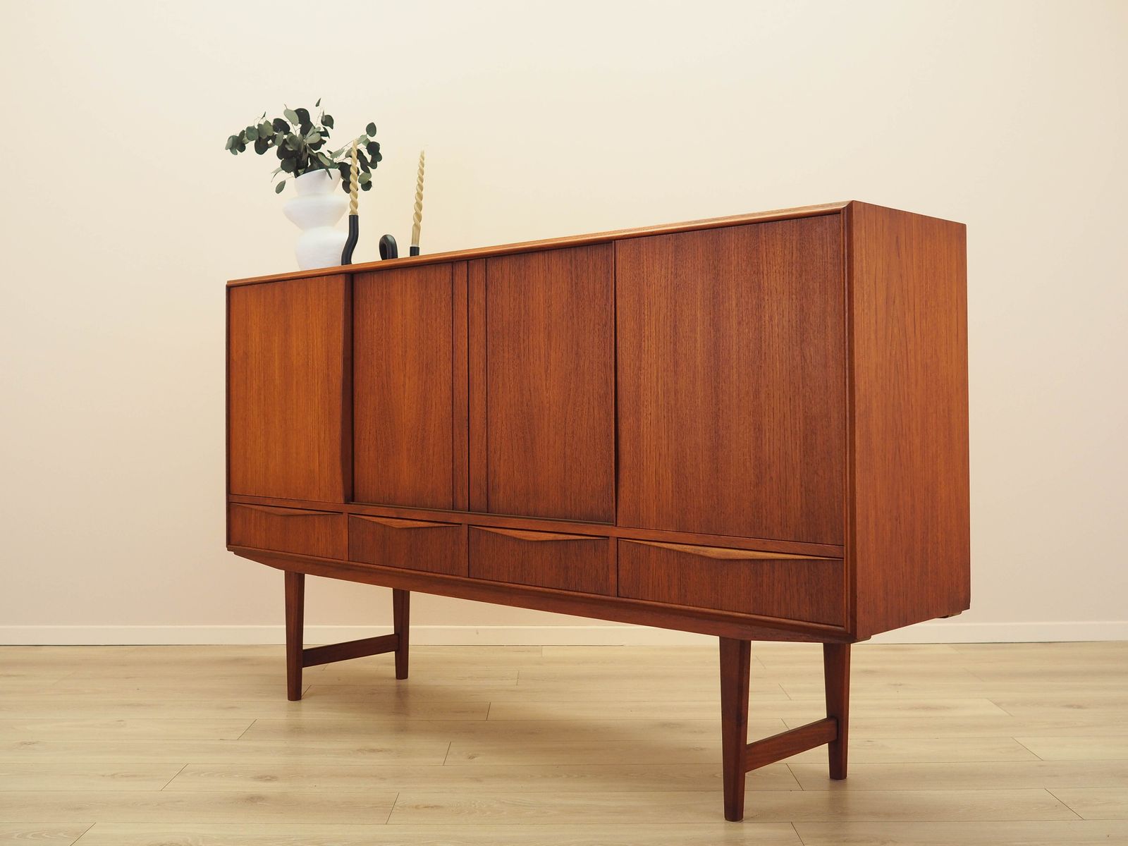 Teakhouten Highboard, Deens Design, Jaren 1960, Ontwerper: E.W. Bach photo 2029.0