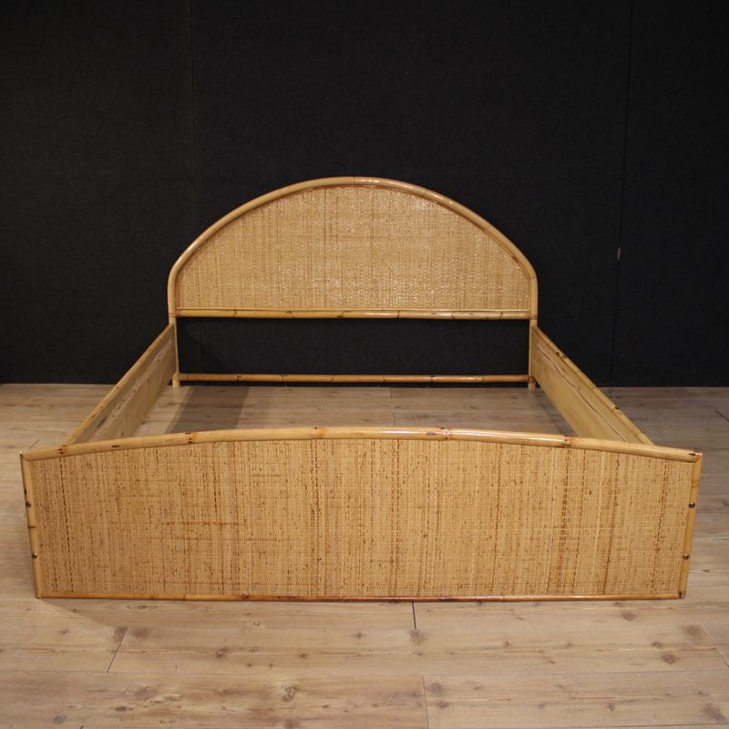 20th Century Italian Double Bed photo Furniture