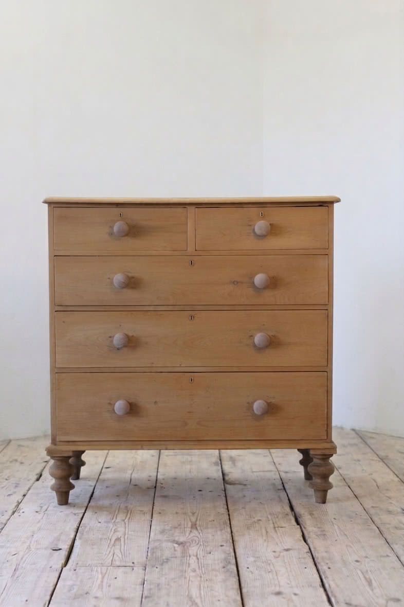 Large English Victorian Pine Chest Of Drawers photo vintage