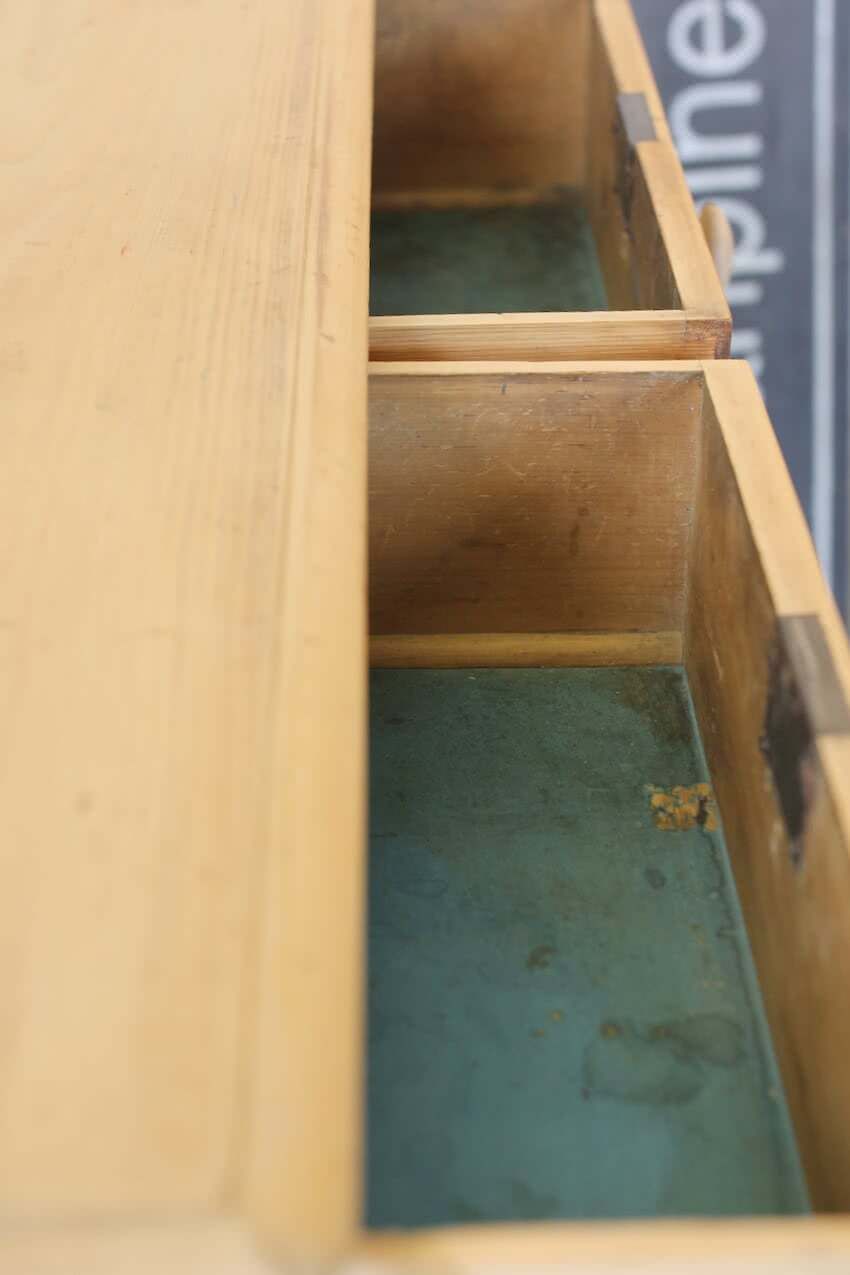 950.0 Large English Victorian Pine Chest Of Drawers photo
