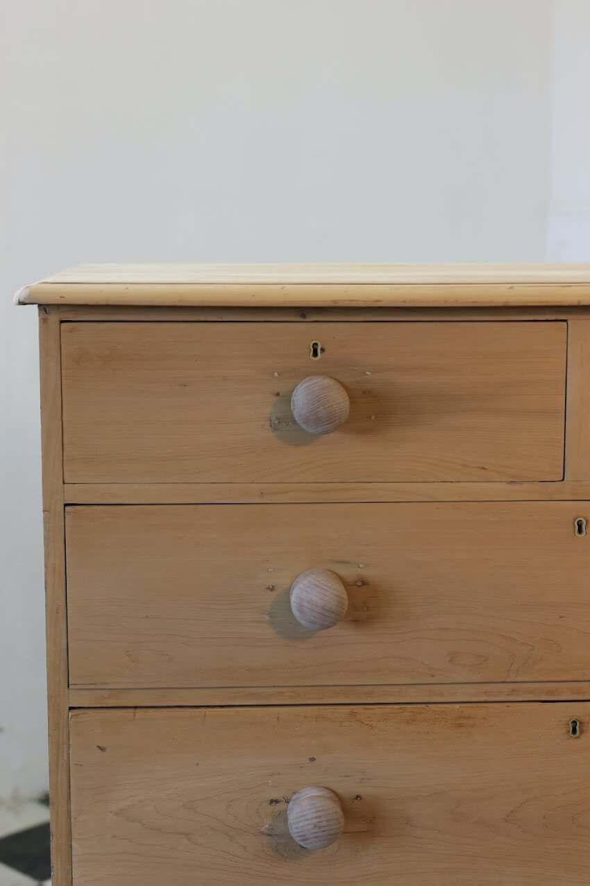 photo buy Large English Victorian Pine Chest Of Drawers