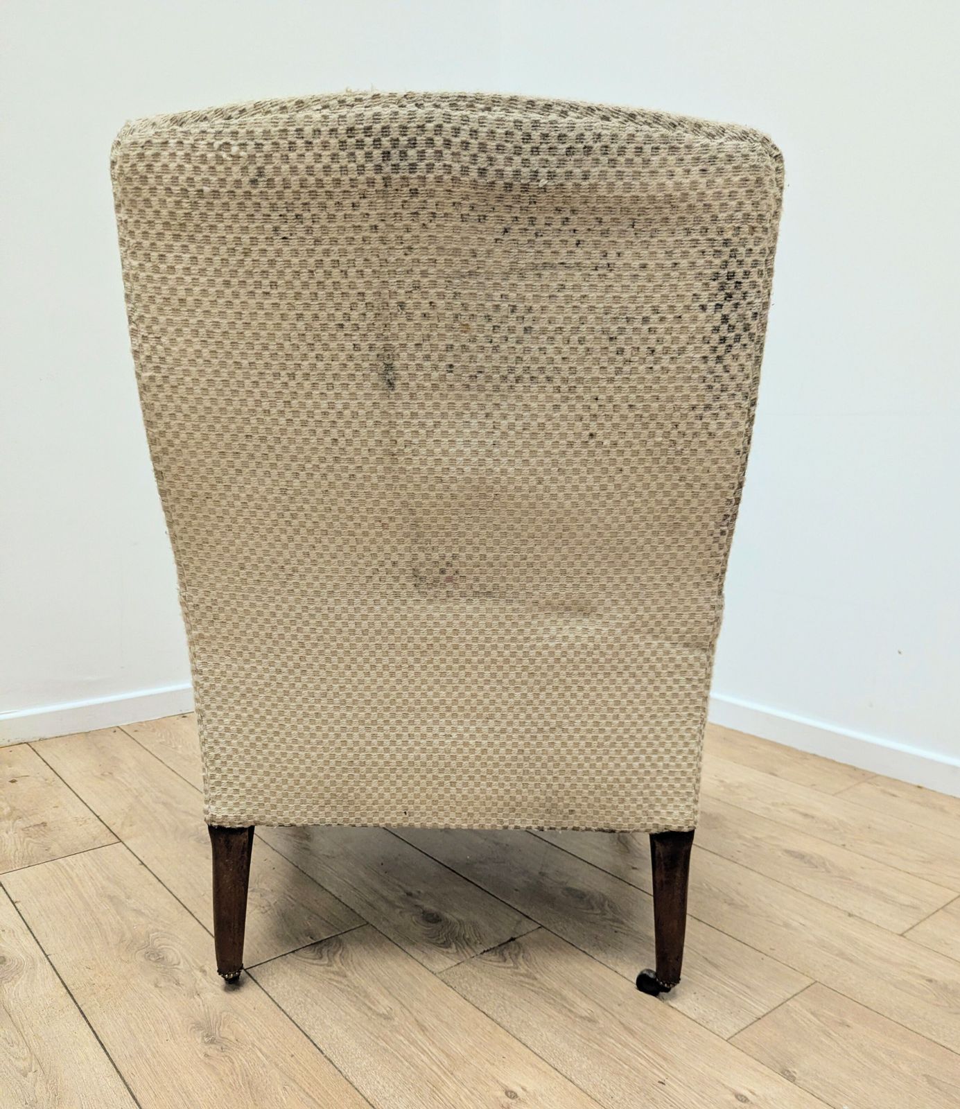 photo furniture Early 20th Century Victorian Library Chair On Casters  Delivery Available 0290