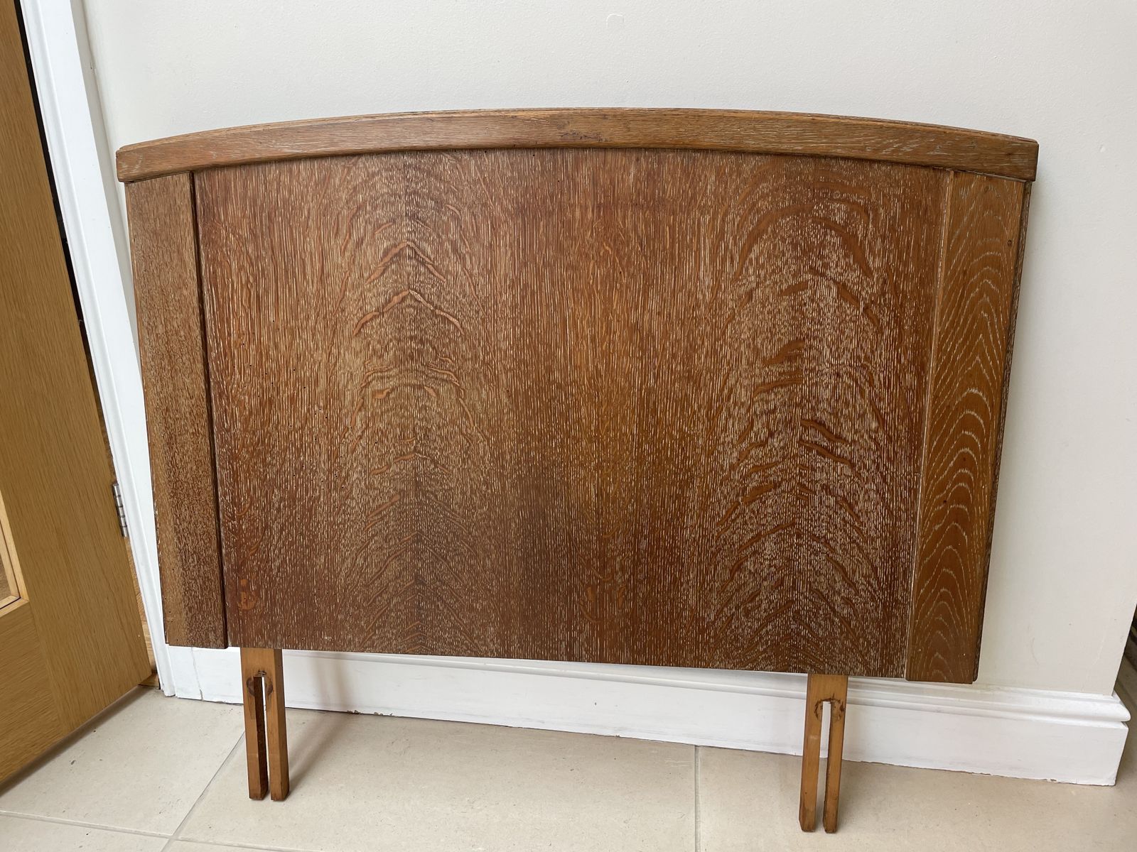 `1950s Limed Oak Chest Of Drawers Including Matching Wardrobe And 2x Headboards photo vinterior