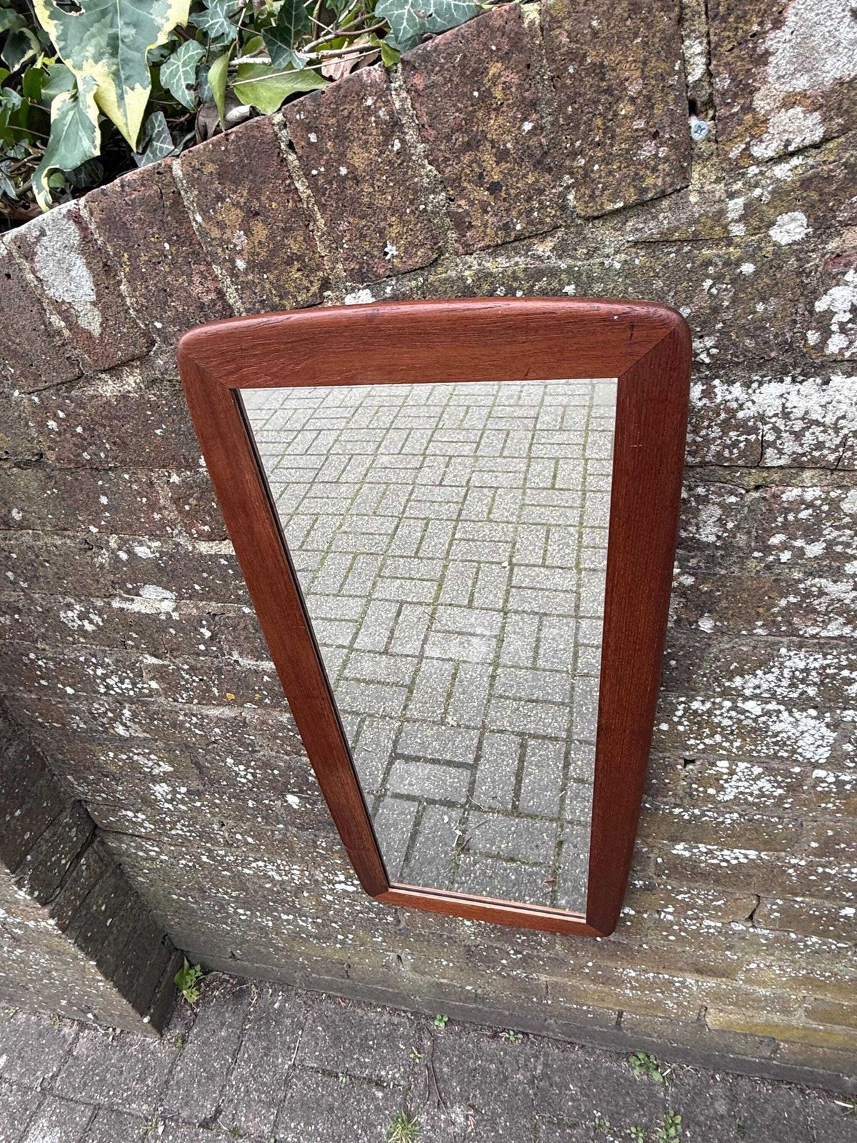 photo vinterior Mid Century Teak Wall Mirror, 1960s Danish Style Rectangular Mirror, Vintage Wooden Frame Mirror, Retro Home Decor