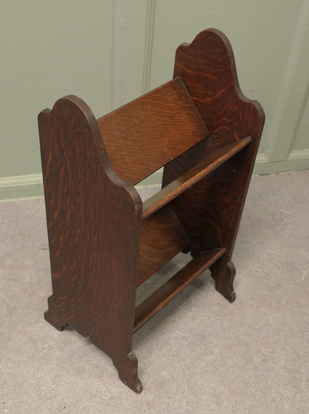 Arts & Crafts Open Front Slope Shelf Fireside Book Trough photo 540.0