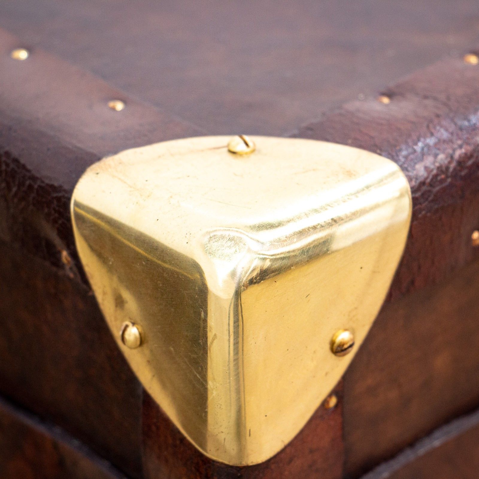 760.0 Pair Of Leather Trunks Or Storage Boxes photo