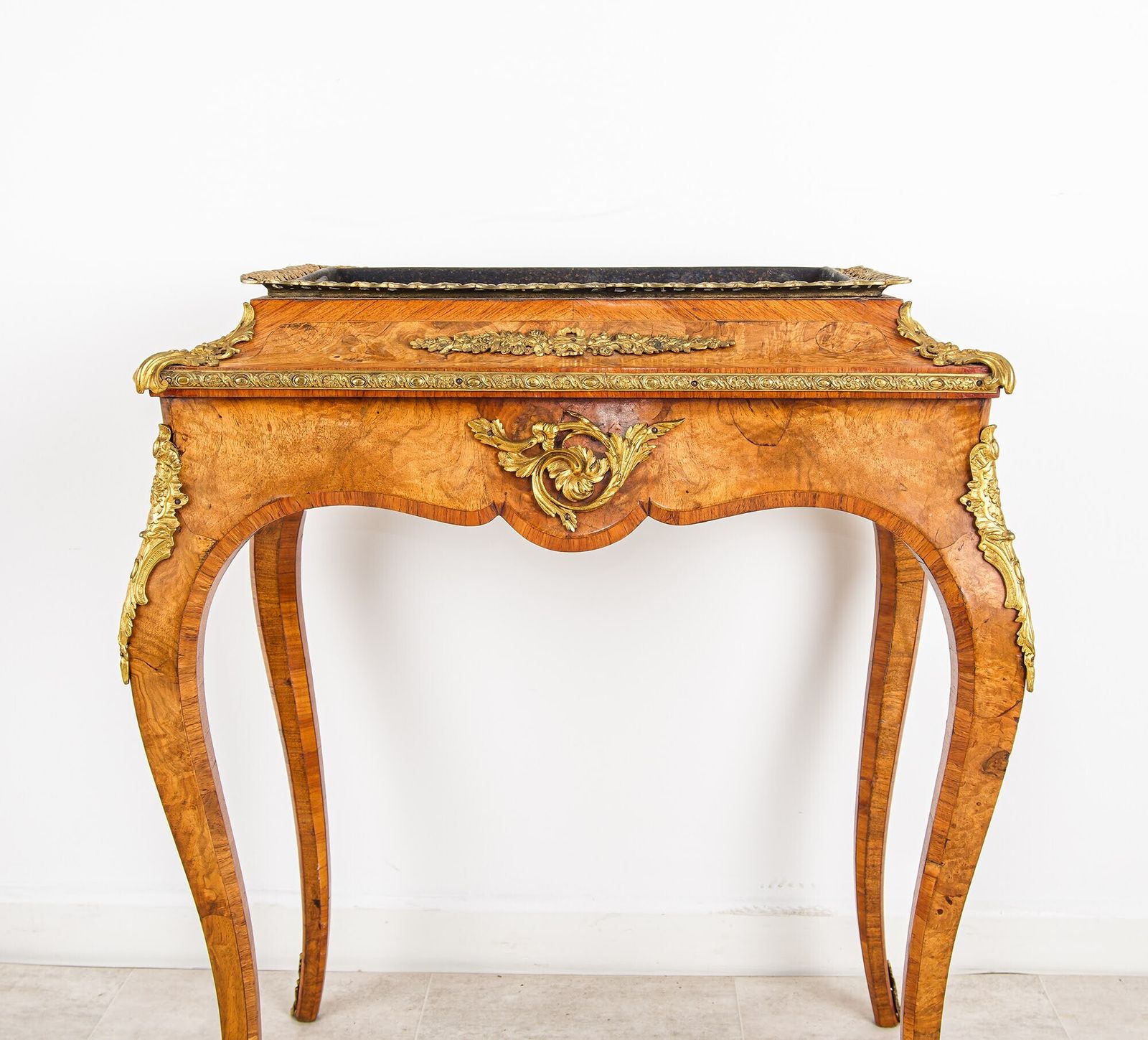 Antique French Burr Walnut Jardinière / Planter With Ormolu Mounts photo furniture