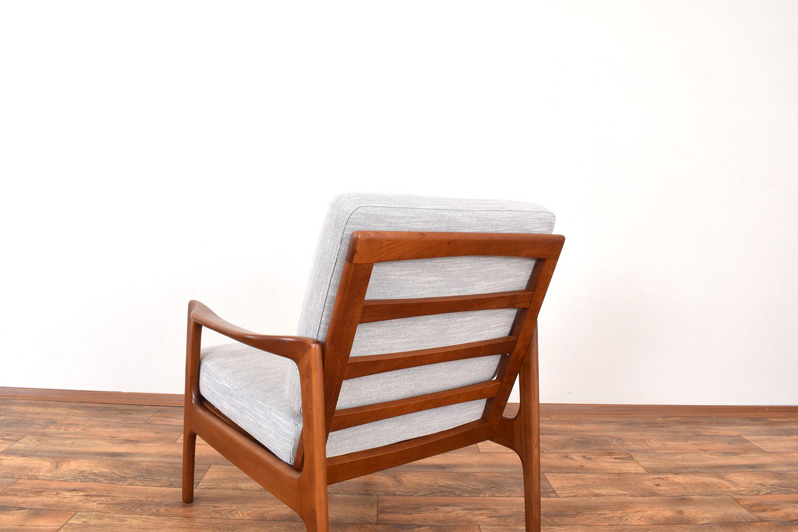 Furniture Mid Century Lounge Chair By Illum Wikkelsø, 1960s. photo