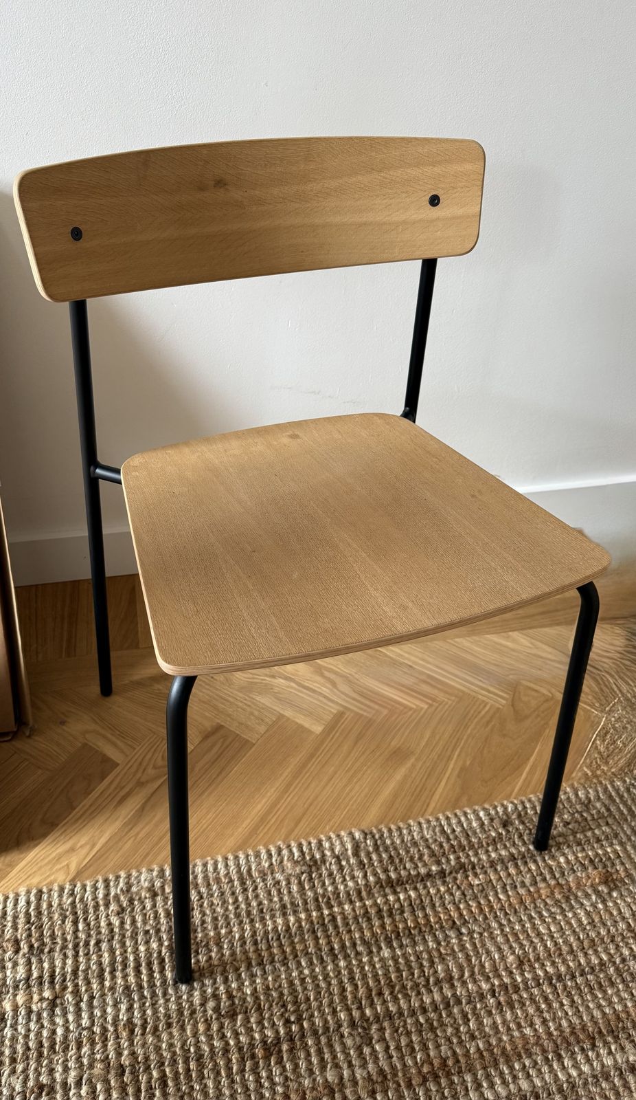 Cross Chair Tube By Takt