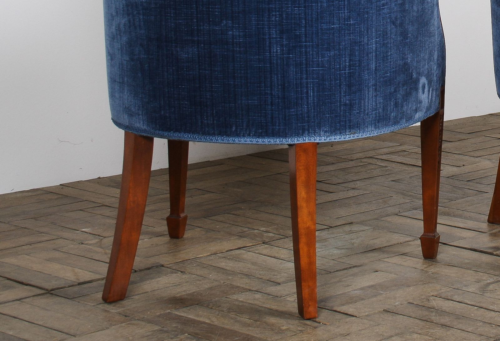 A Exquisite Pair Of Tub Chairs In Royal Blue By Fine Furniture Maker Arthur Brett photo buy