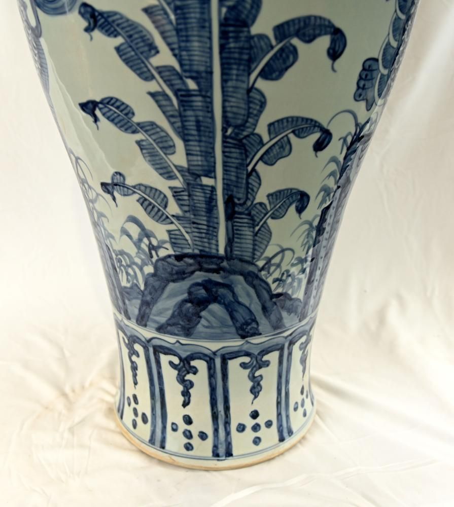 Pair Chinese Blue White Porcelain Lidded Vases Mythical Beast Dragon 4ft 109 photo vintage