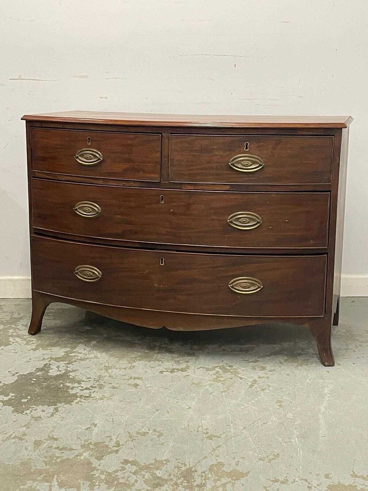 photo vintage Vintage Bow Front Chest Of Drawers, Mahogany Style Dresser With Brass Handles