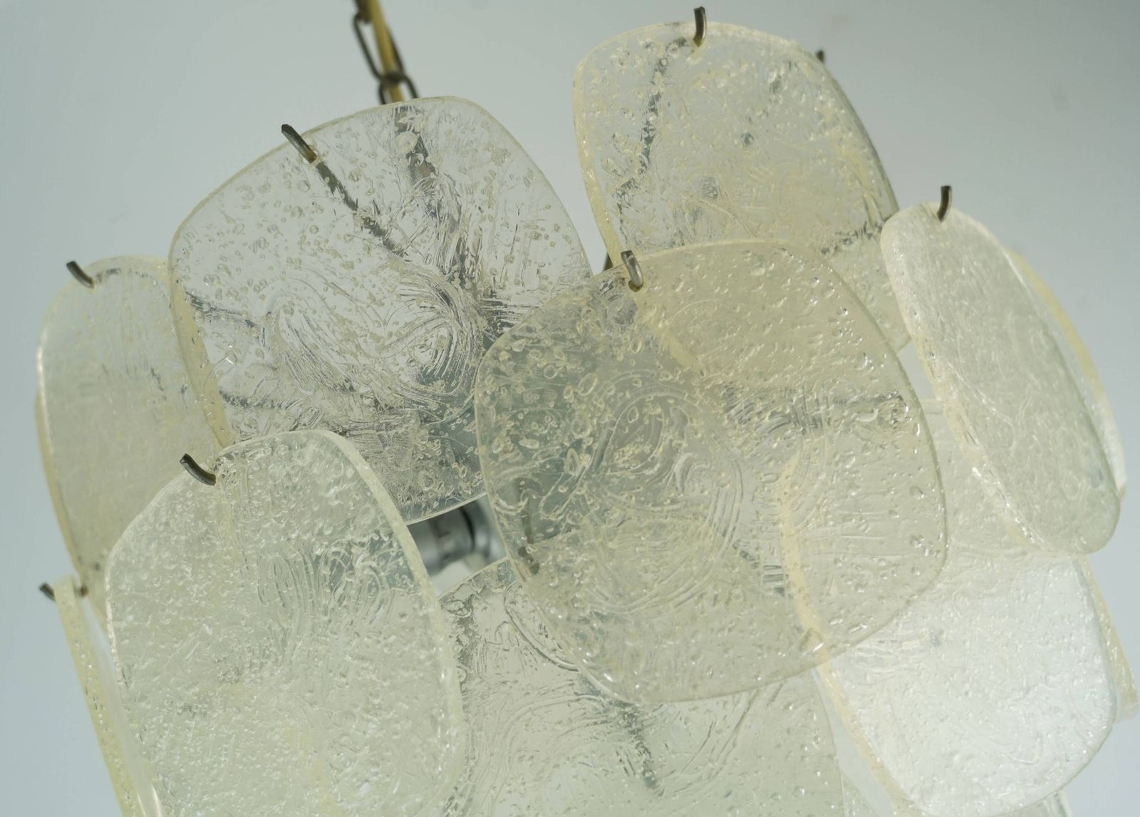 1960s/70s Pendant Light With 30 Acrylic Discs Resembling Frosted Glass photo 506.0