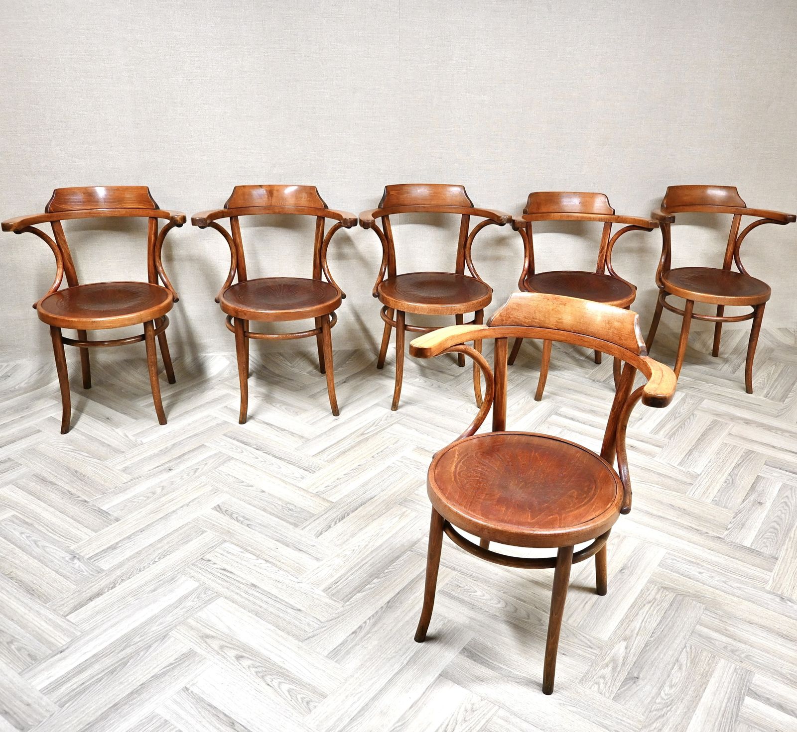 Set Of 6 Vintage Bentwood Armchairs