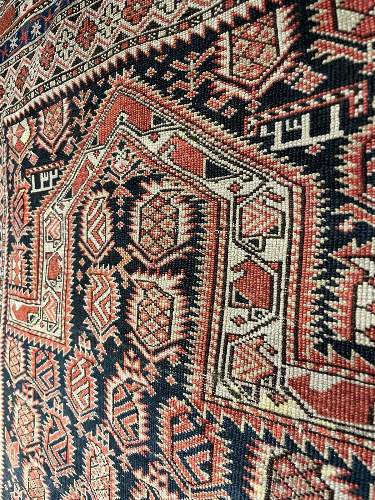 photo vinterior Antique Caucasian Marasali Prayer Rug