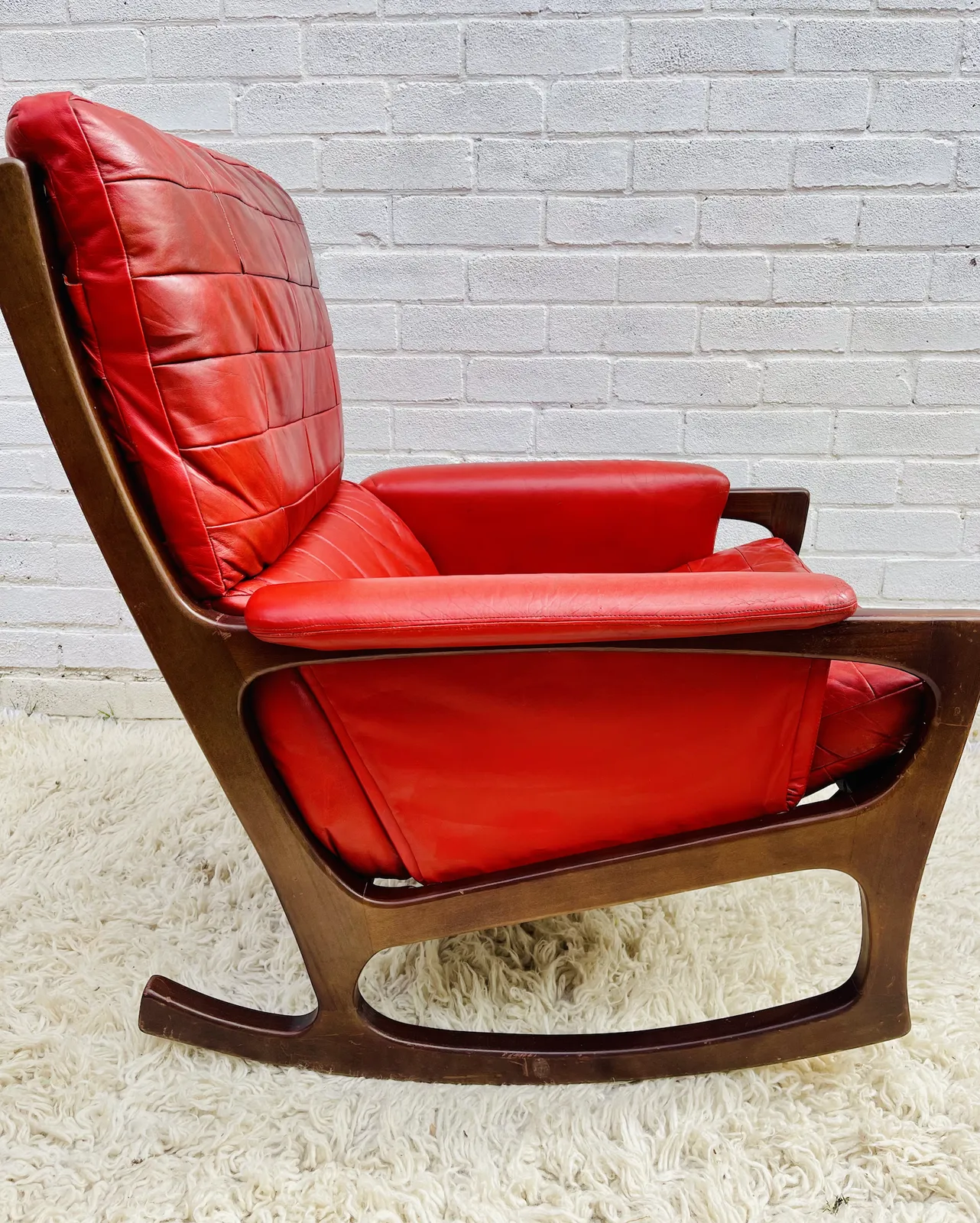 Folke Ohlsson Gimson & Slater Mid Century Danish Red Leather Rocking Chair Pair photo vintage