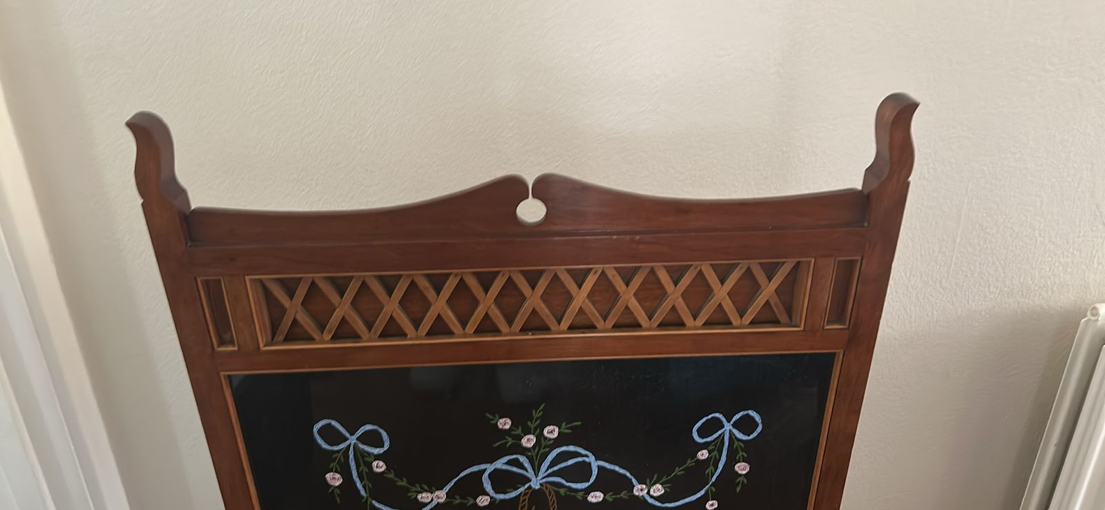 A Mahogany Antique Fire Screen With An Embroidered Panel photo Home Fixtures