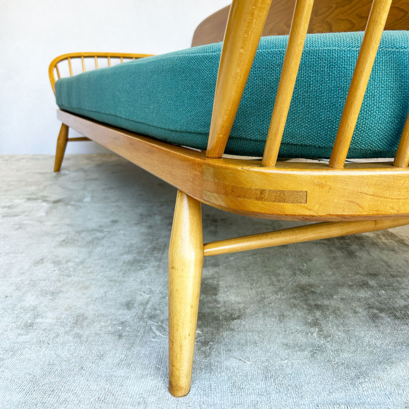 Ercol Day Bed / Studio Couch ‘Model 355’ photo buy