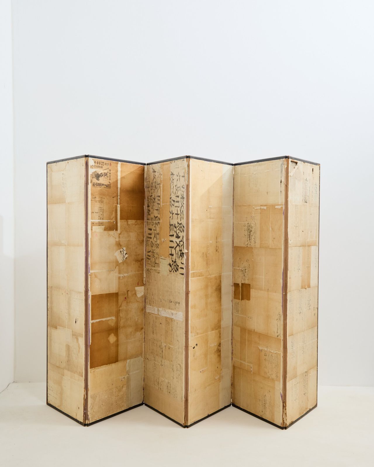 Japanese Folding Screen, 1920s photo furniture