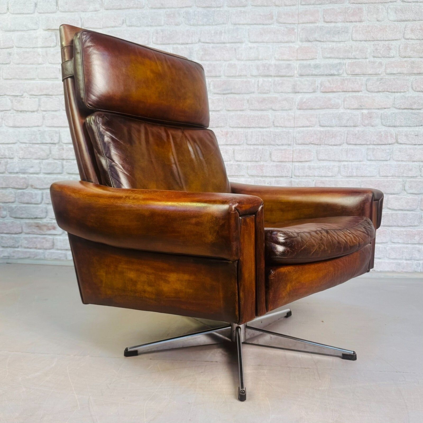 Vintage 1970s Danish Tan Leather Swivel Chair Mid Century Armchair