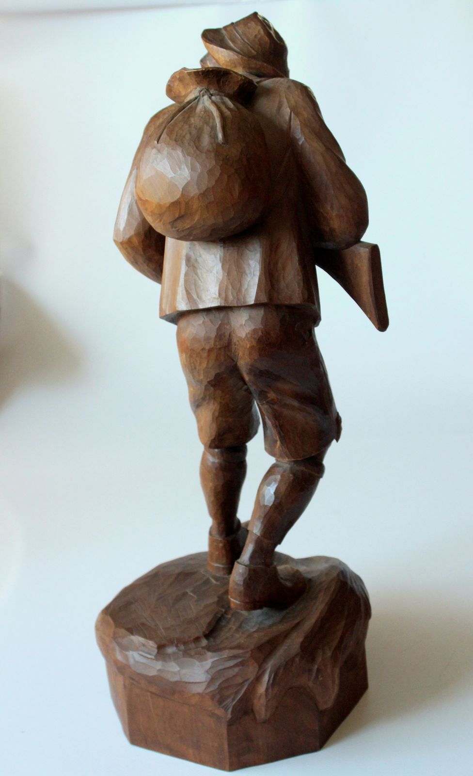 1930s   Antique Handcarved Wooden Sculpture Of A Hunter photo buy