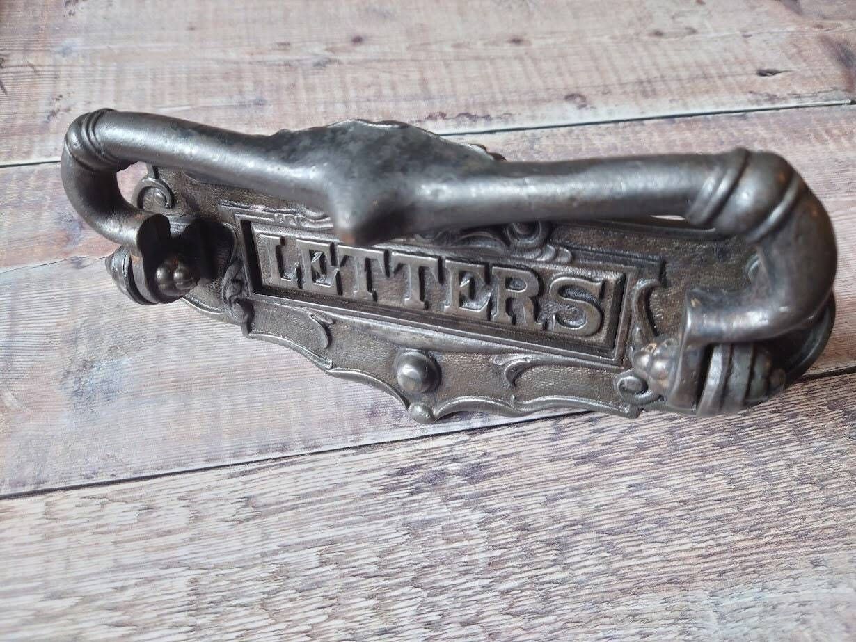 Edwardian Kenrick Iron Letter Plate: Antique Mail Postal Knocker, 1902 photo for sale
