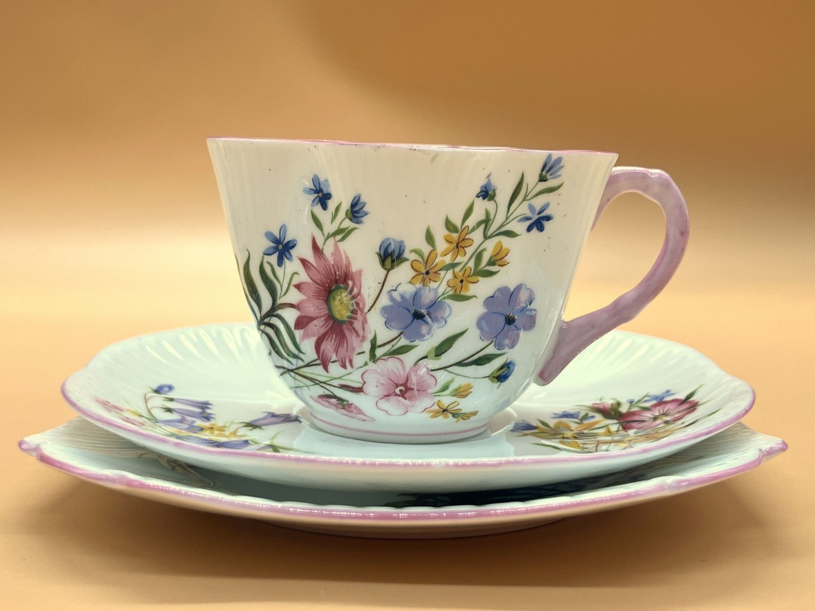 photo furniture Vintage Shelley China Wild Flowers Dainty Pink Trim Design Tea Cup, Saucer And Side Plate Trio. 13668.