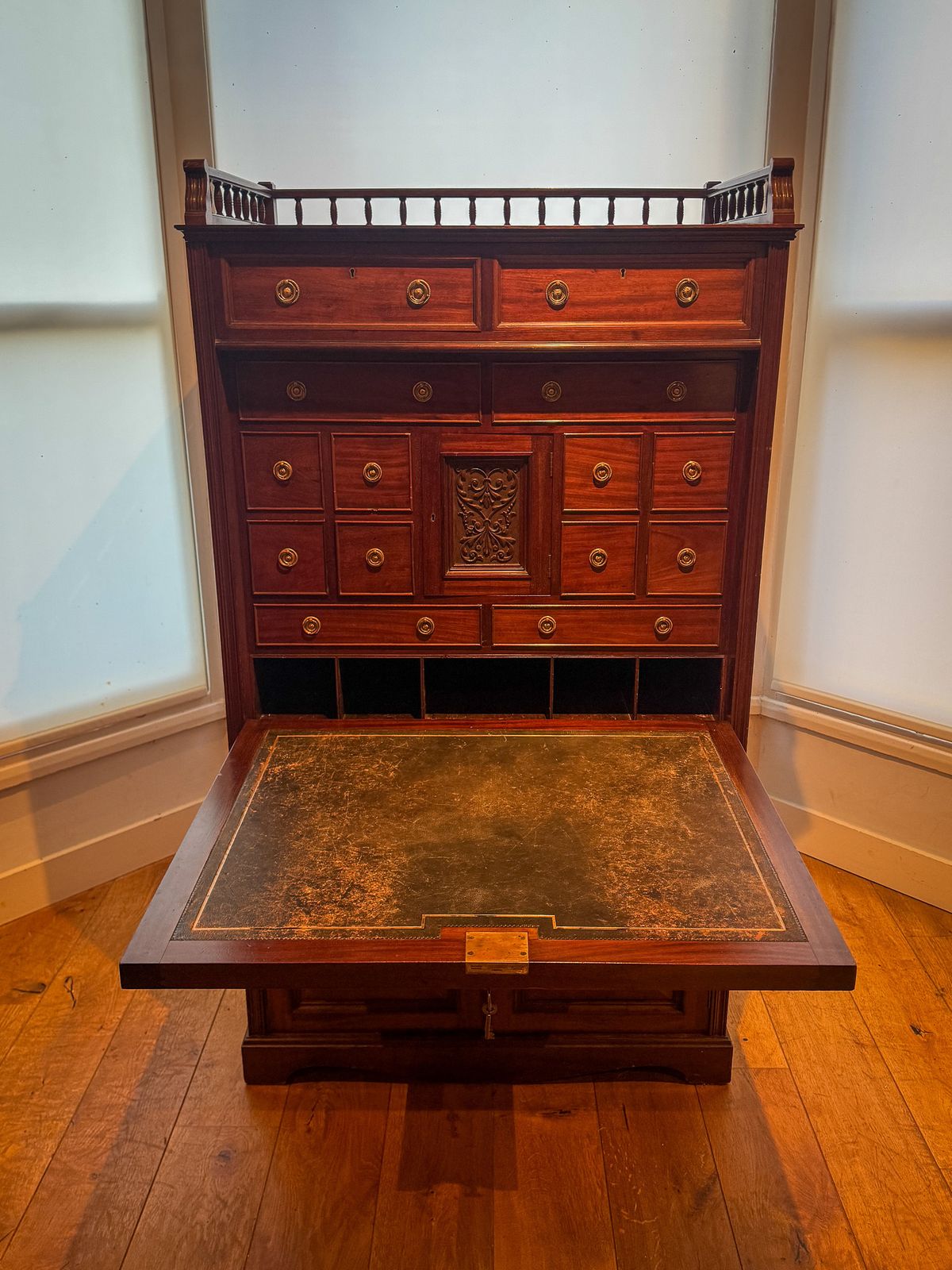 Victorian Mahogany Escritoire Fall Front Desk C.1875 Exhibition Quality photo for sale