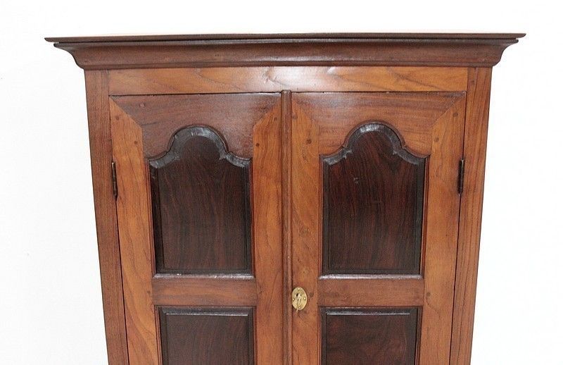 Small Wardrobe Spices Pondicherry 19th photo for sale