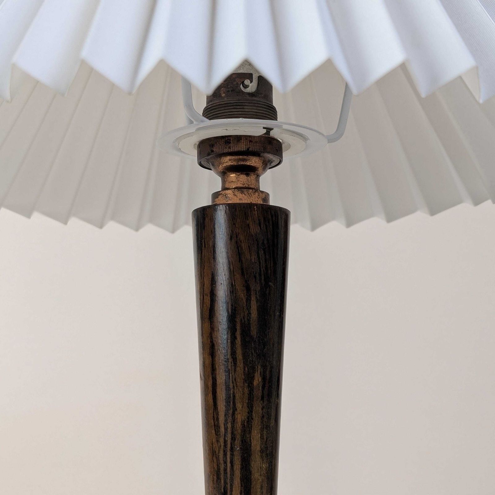 French Wood Table Lamp Faux Bois, Vintage French Painted Turned Base With Pleated Shade, Rewired Mid Century Accent Lighting photo 151.0