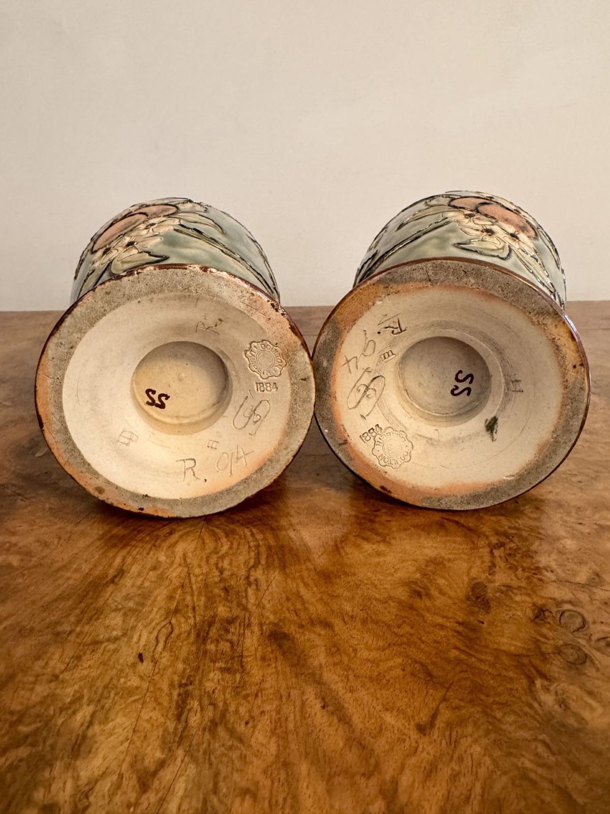 Fantastic Quality Pair Of Doulton Lambeth Vases By Eliza Simmance photo Home Decor