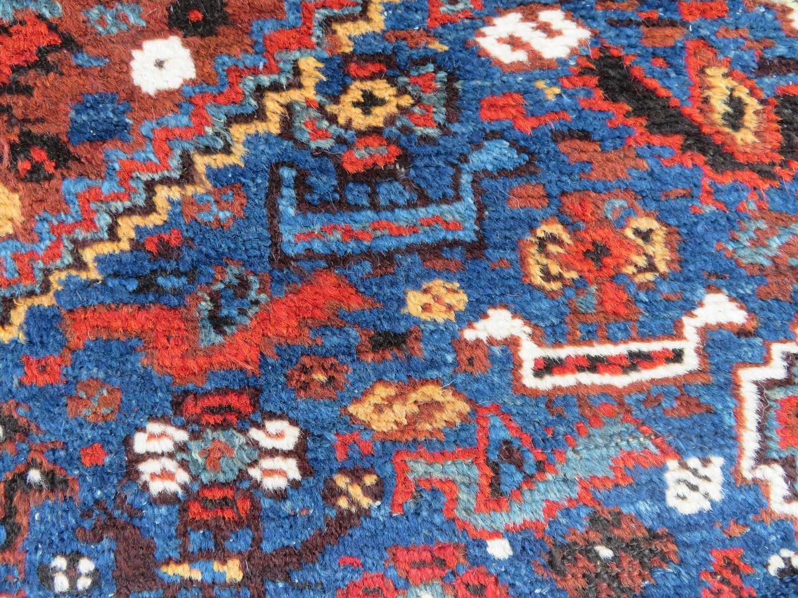 Antique Tribal Rug. 214cm X 167cm. photo vintage