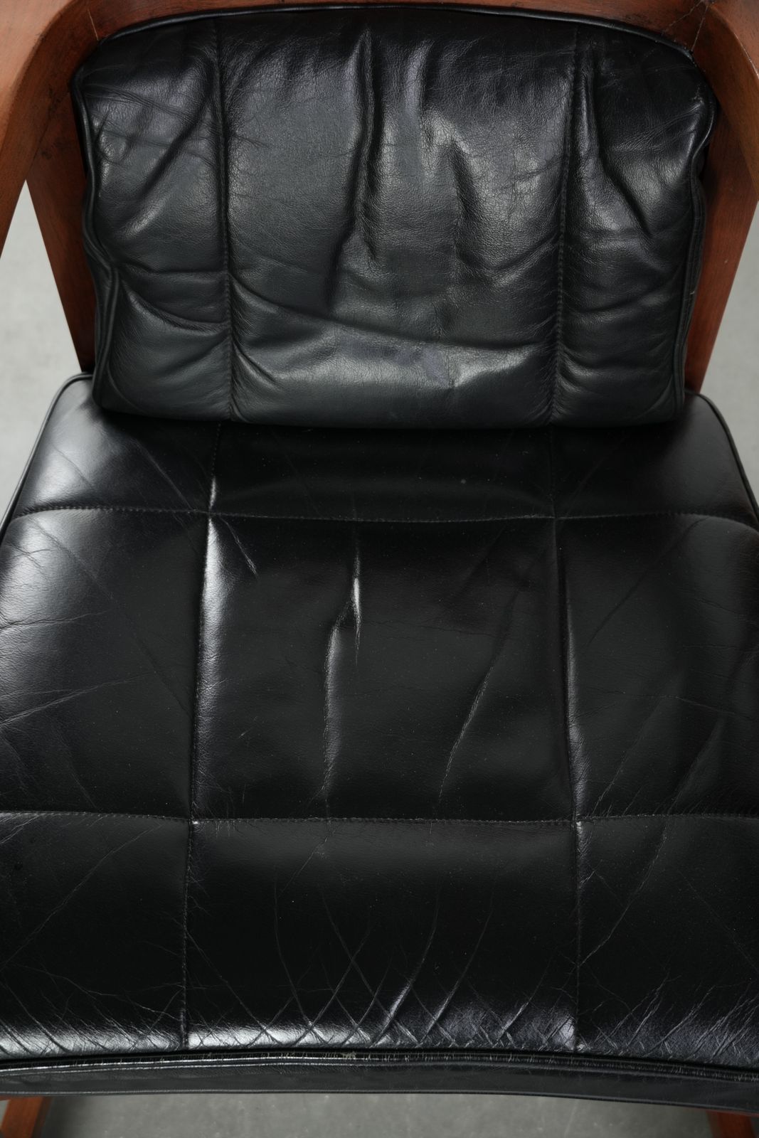 Luxury Black Leather Set Of 4 Art Deco Design Dining Chairs By Schuitema From The Decoforma Series With Armrests photo vintage
