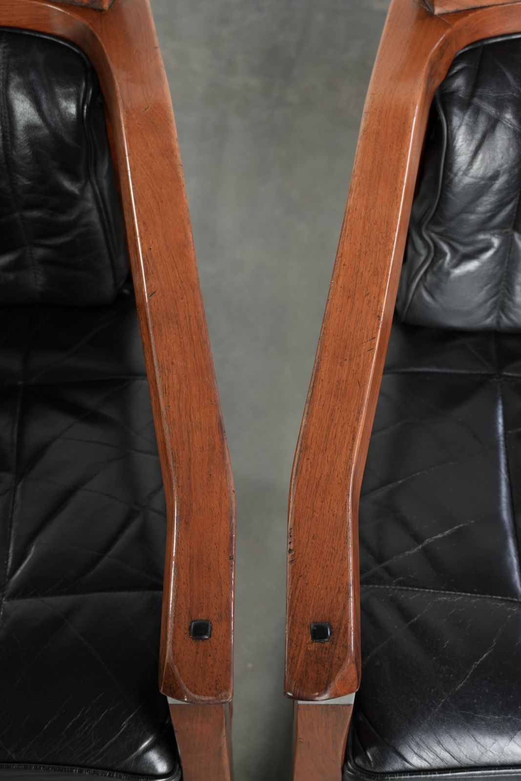 2610.0 Luxury Black Leather Set Of 4 Art Deco Design Dining Chairs By Schuitema From The Decoforma Series With Armrests photo