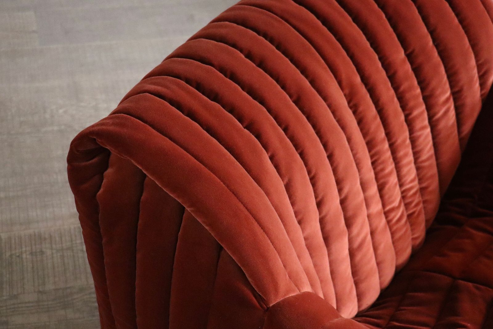 4800.0 Cinna Sandra Lounge Chairs In Velvet Van Annie Hieronimus, Jaren 1970, Set Van 2 photo