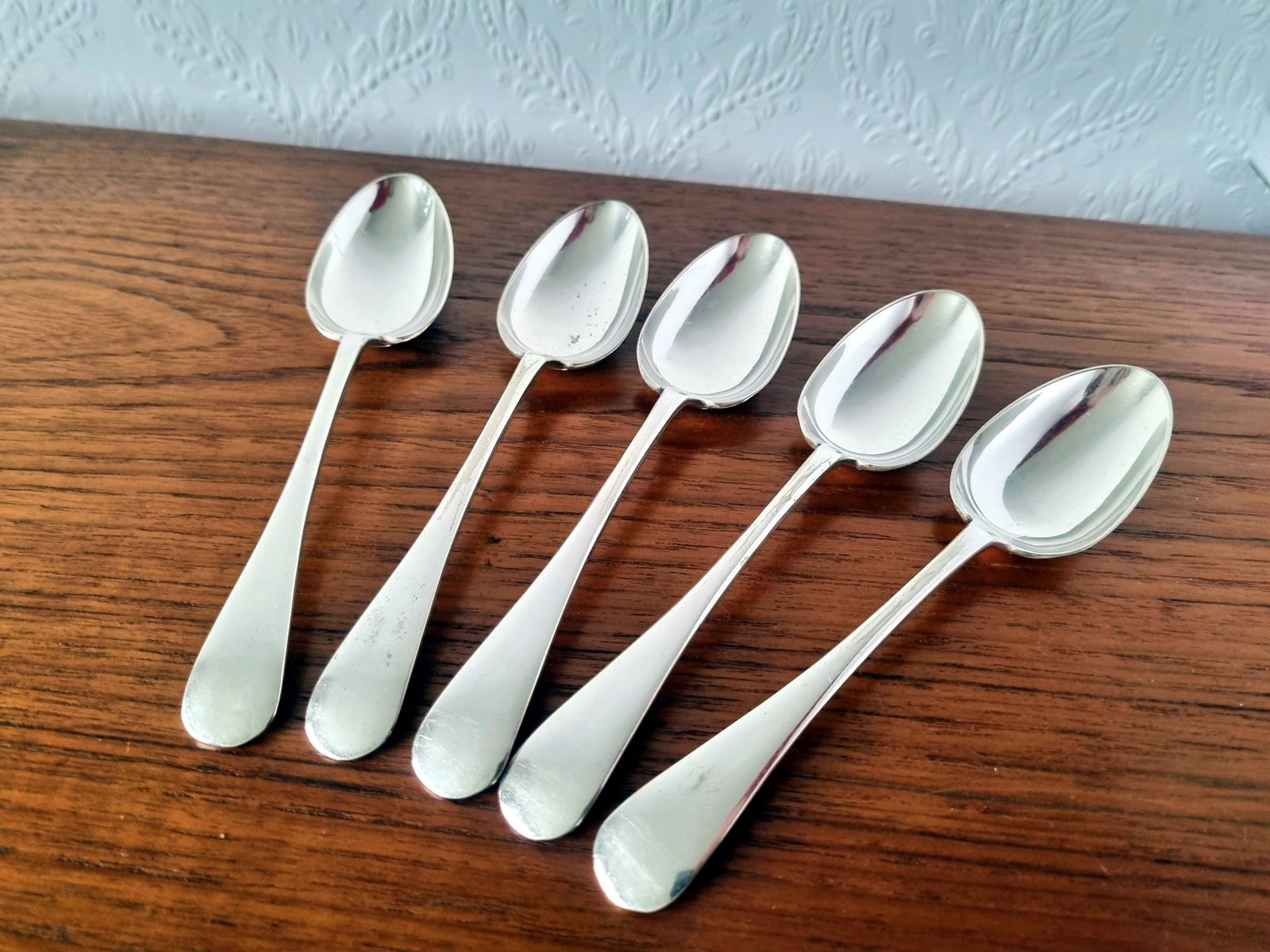 photo vinterior Vintage Silverplate Tablespoons Set, English Ep, Large Dining Spoons, Flatware Set, Classic