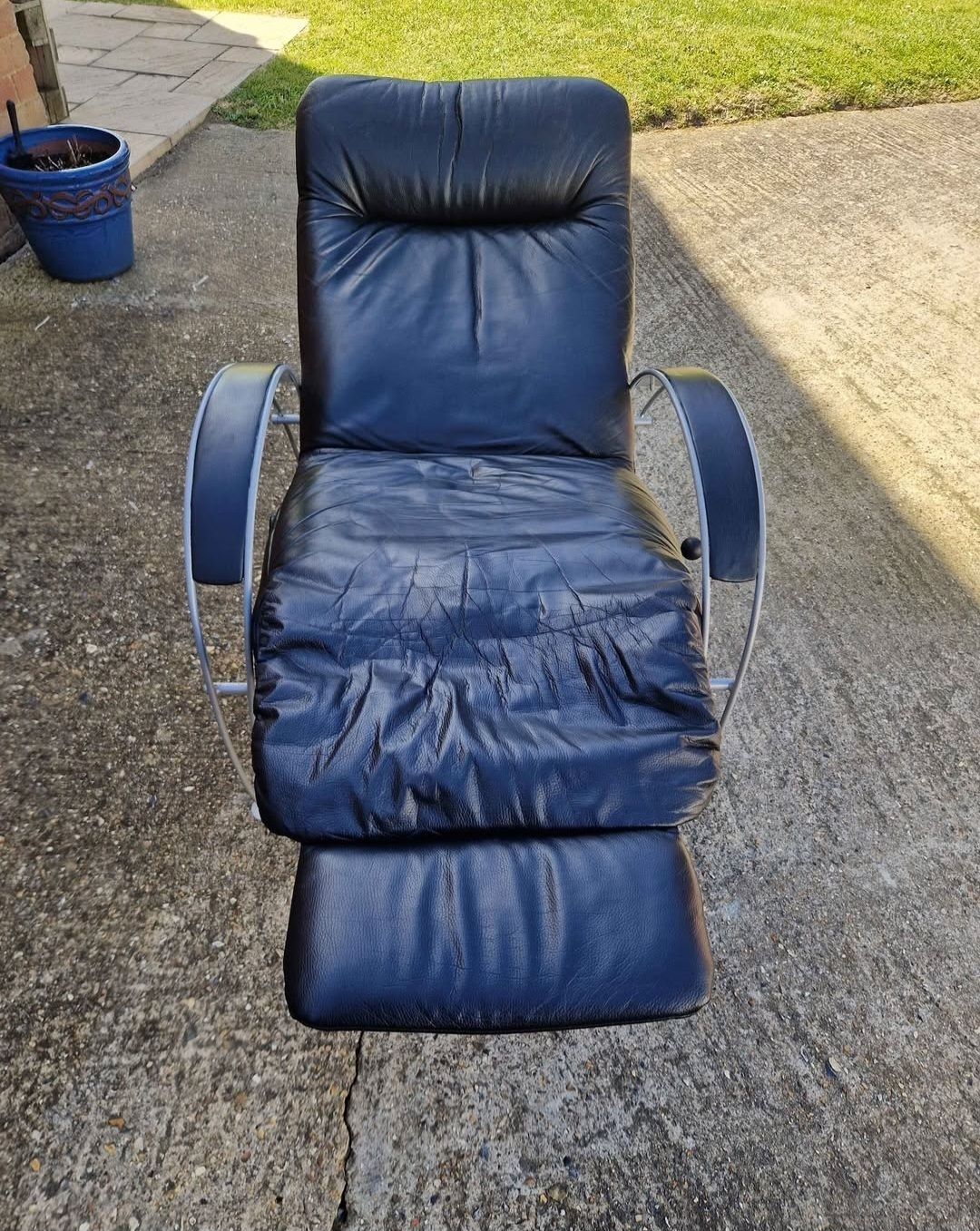 Stunning Percival Lafer "Billie" Recliner Armchairs X2 photo furniture