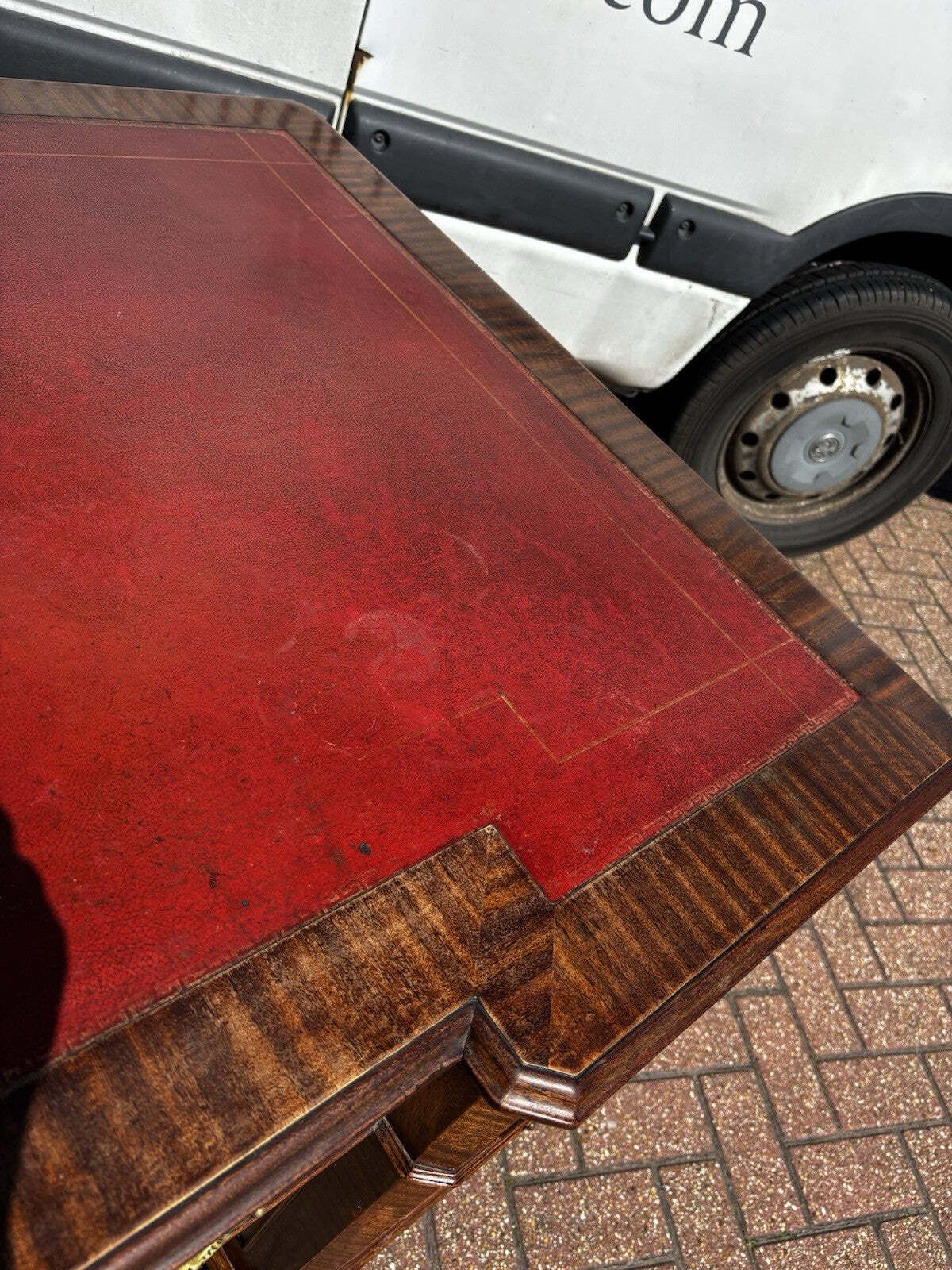photo vintage Large Mahogany Twin Pedestal Desk, Splits Into 3 Pieces For Easy Transportation