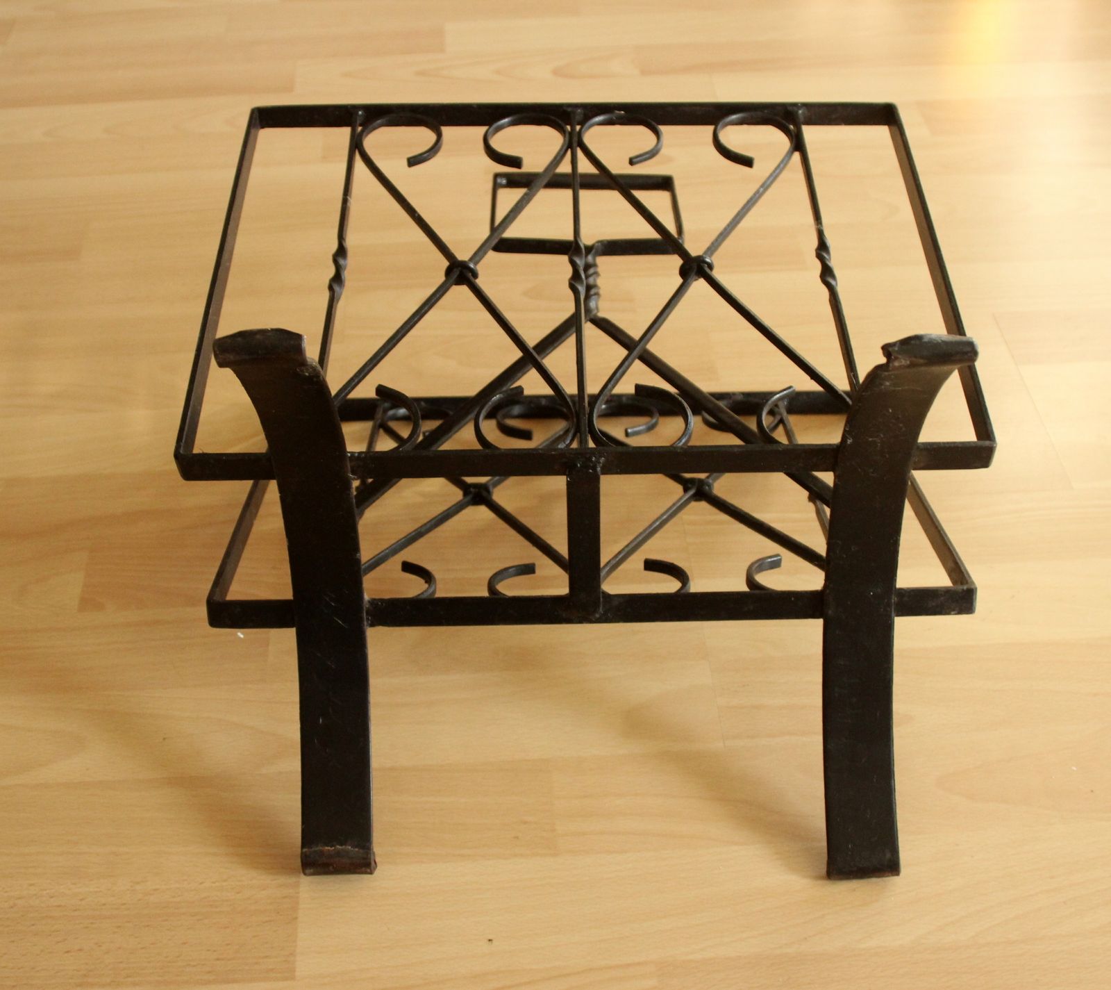 Handmade Mid Century Wrought Iron Magazine Rack   Vintage photo vinterior