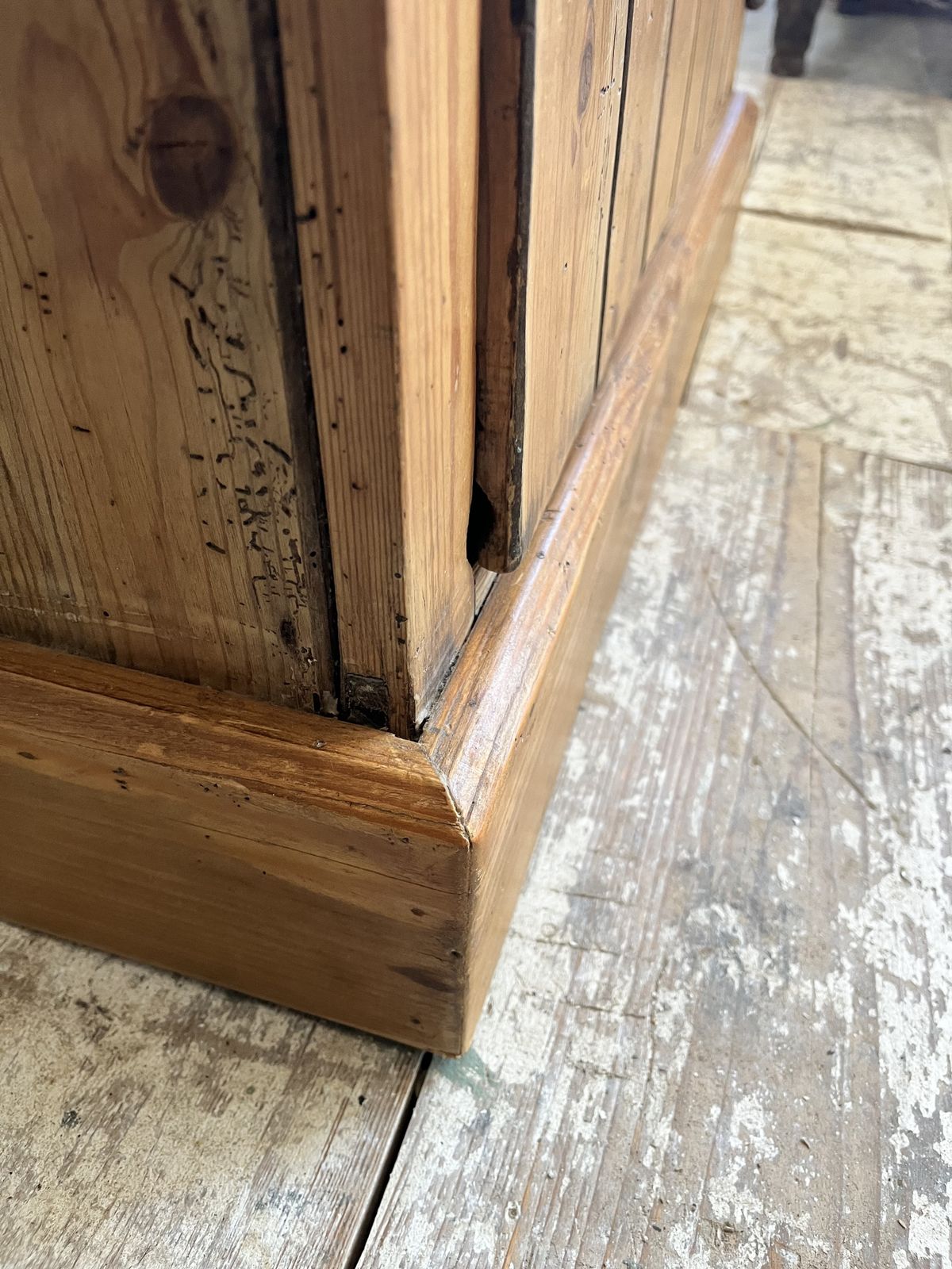 A Tall Narrow Victorian Pine Linen/Larder Cupboard photo Furniture