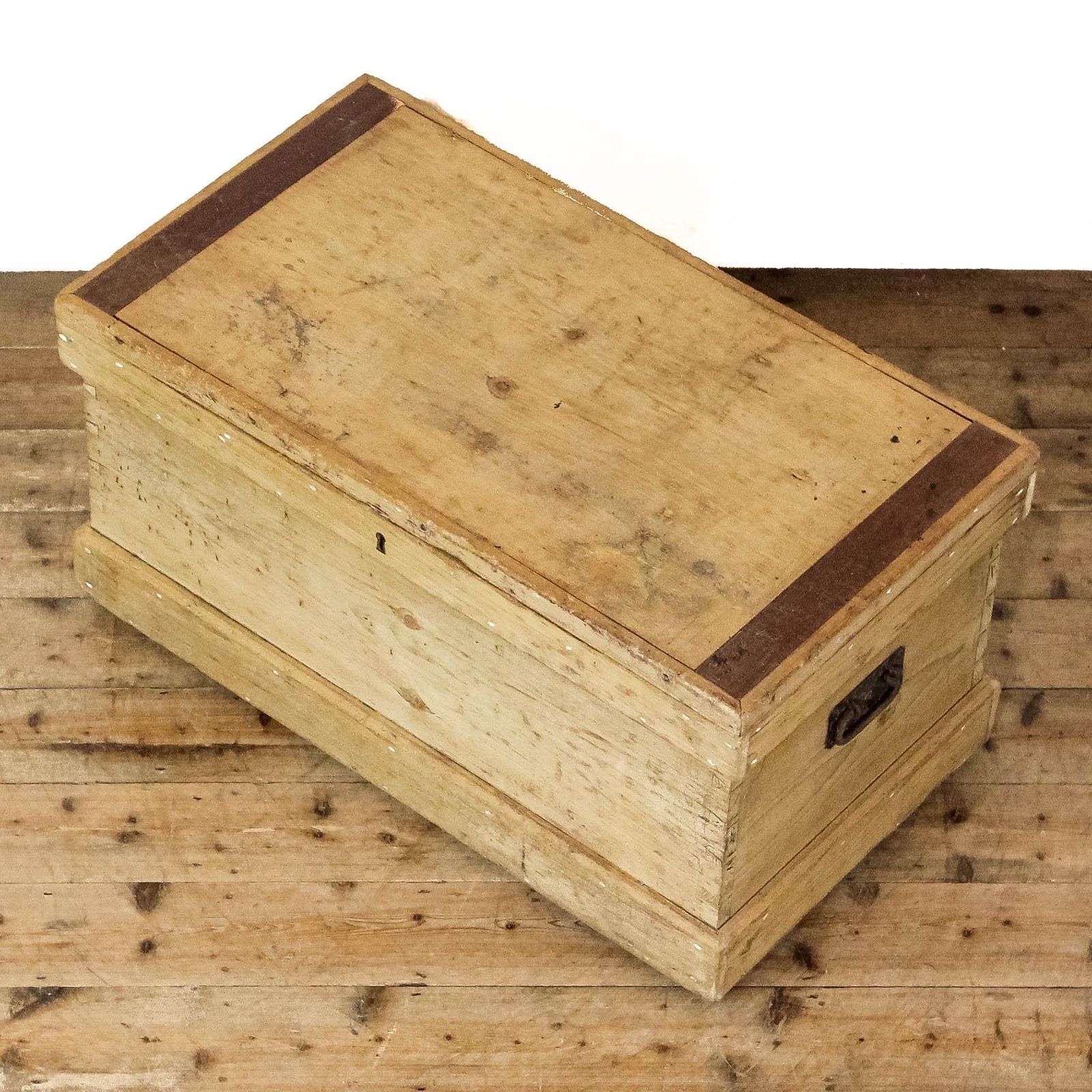 Antique Pine Tool Chest Or Blanket Box | Antique Furniture | Antique Trunk | Antique Storage | Pine Trunks | Blanket Box (M 6615) photo Furniture