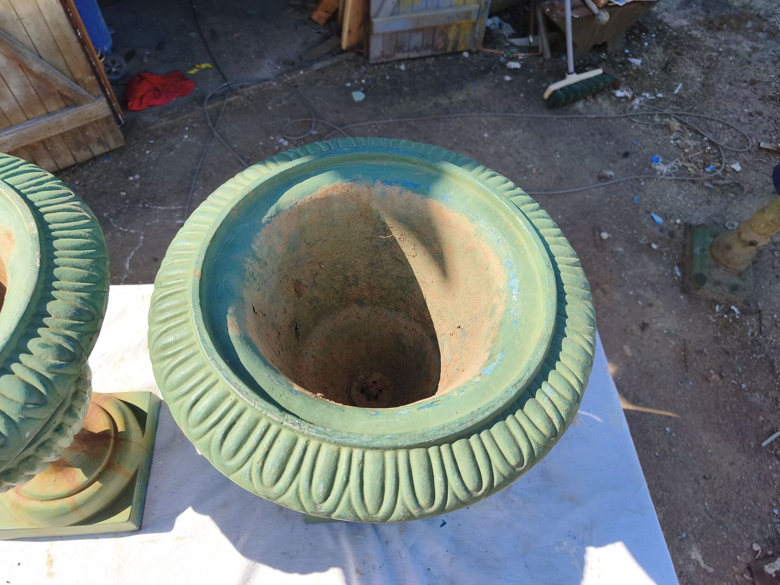 Pair Of 19th Century Cast Iron Medici Vases photo vinterior